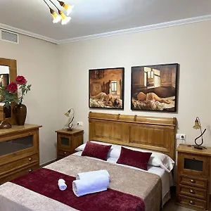 Apartamento Piso En Zona Centro Con Parking Gratis, Linares (Jaen)